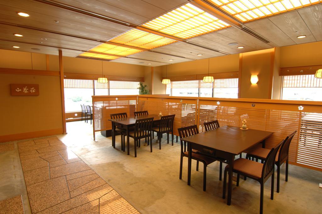 Hotel Wakamizu Takarazuka Εξωτερικό φωτογραφία