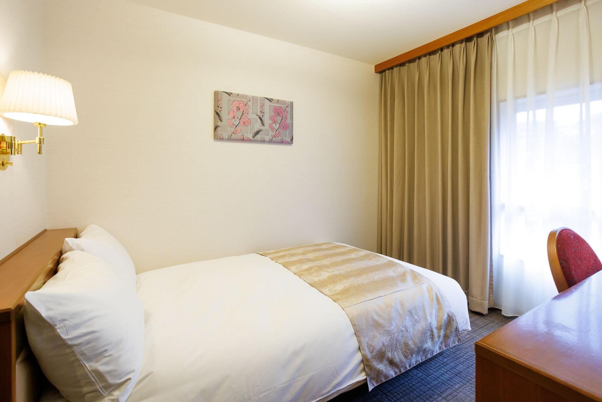 Hotel Wakamizu Takarazuka Εξωτερικό φωτογραφία