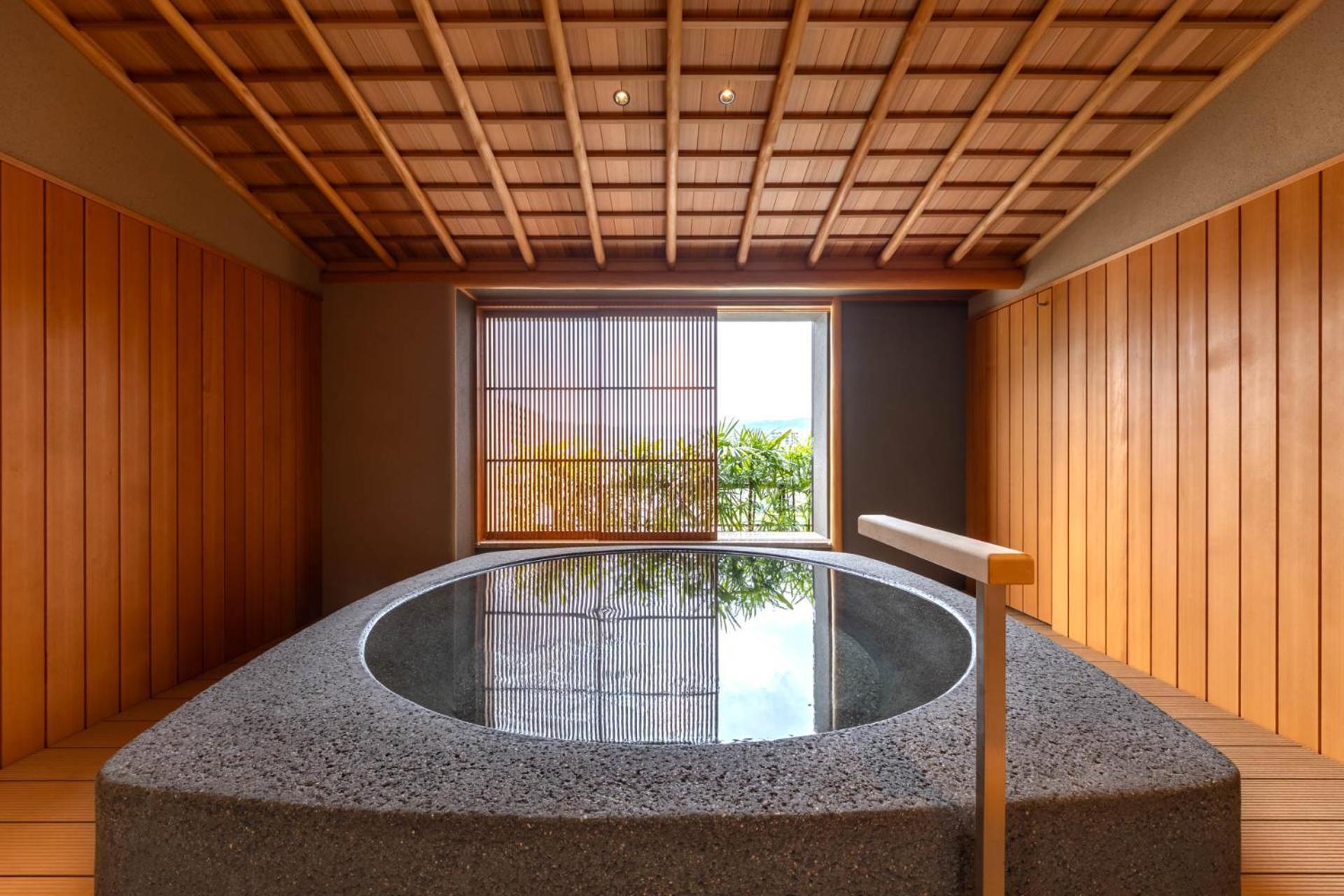 Hotel Wakamizu Takarazuka Εξωτερικό φωτογραφία